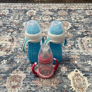 Blue and Pink Sippy Cup Set